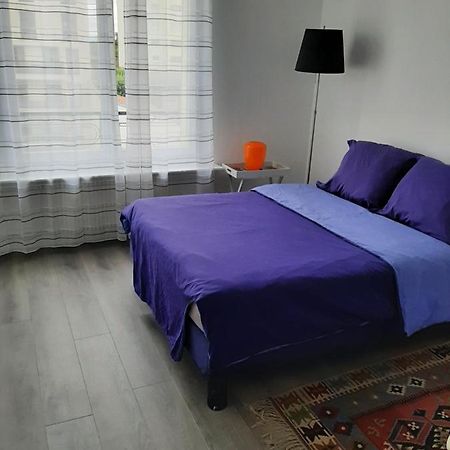 Appartement Cosy De Centre Ville Charenton-le-Pont Esterno foto
