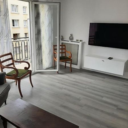 Appartement Cosy De Centre Ville Charenton-le-Pont Esterno foto